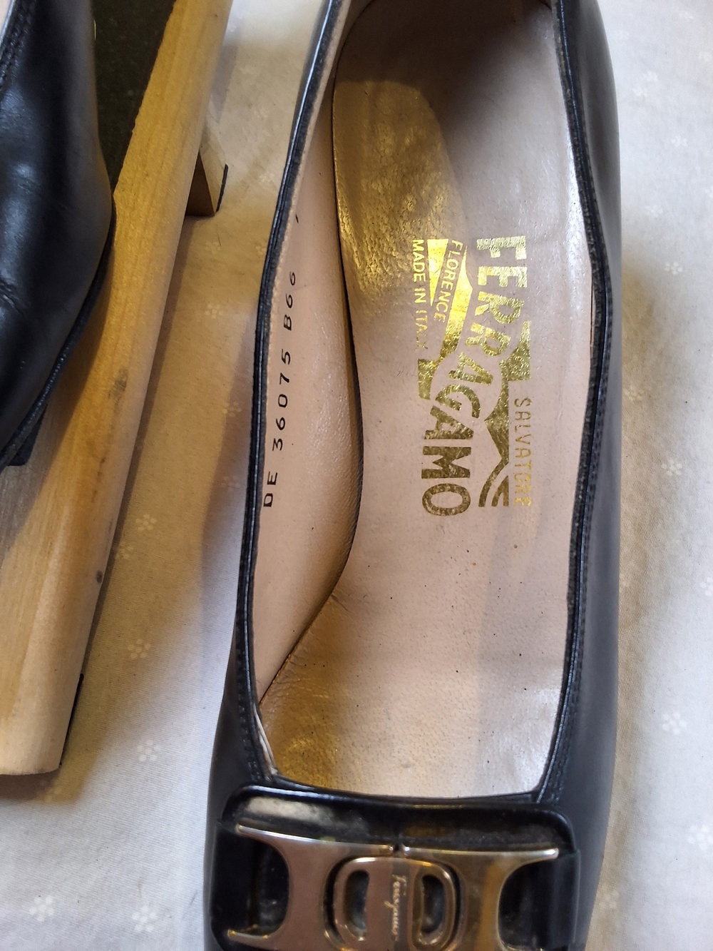 Salvatore Ferragamo Black Leather Block Heel Pumps with Gold Gancini - Picture 3 of 4